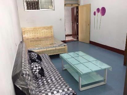 普通装修1室1厅1卫38m²700元/月