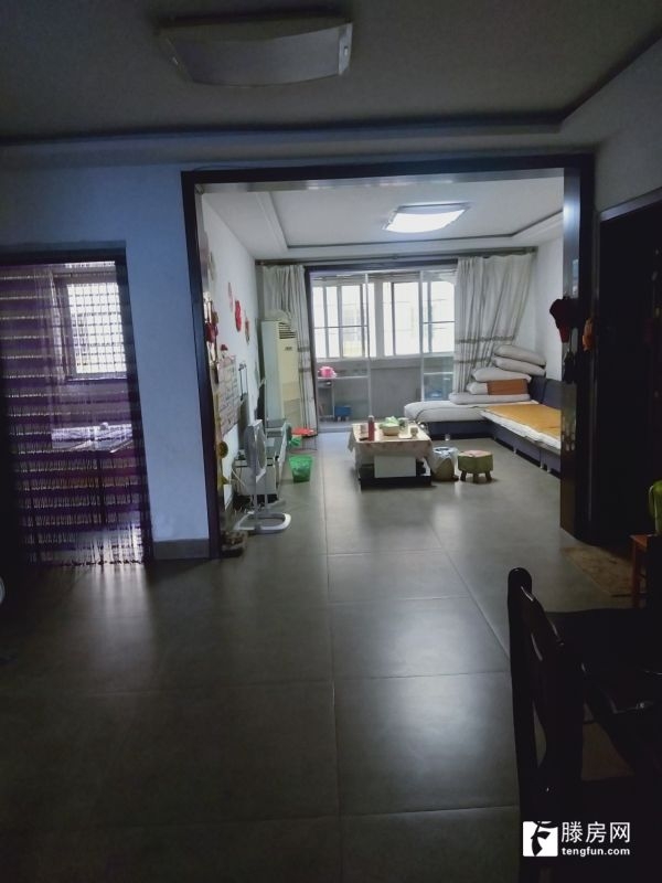 北辛老校吾悦广场附近免物业费多层二楼