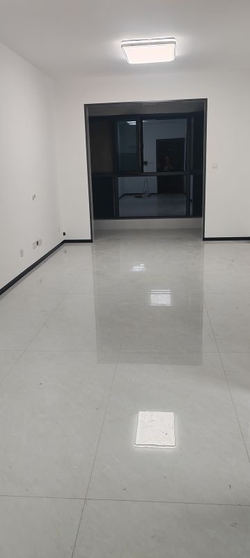 精装修2室2厅1卫91m²1200元/月