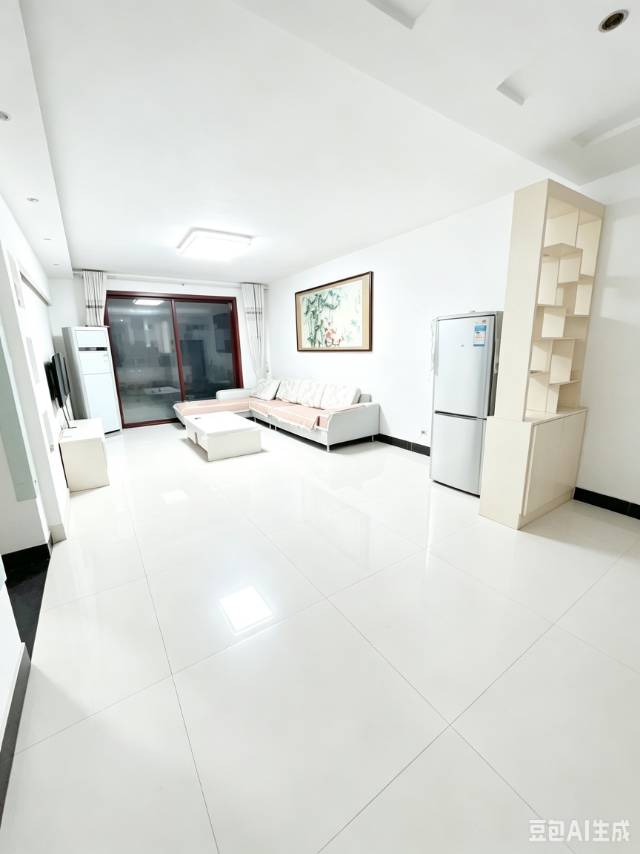精装修3室2厅1卫112m²1370元/月