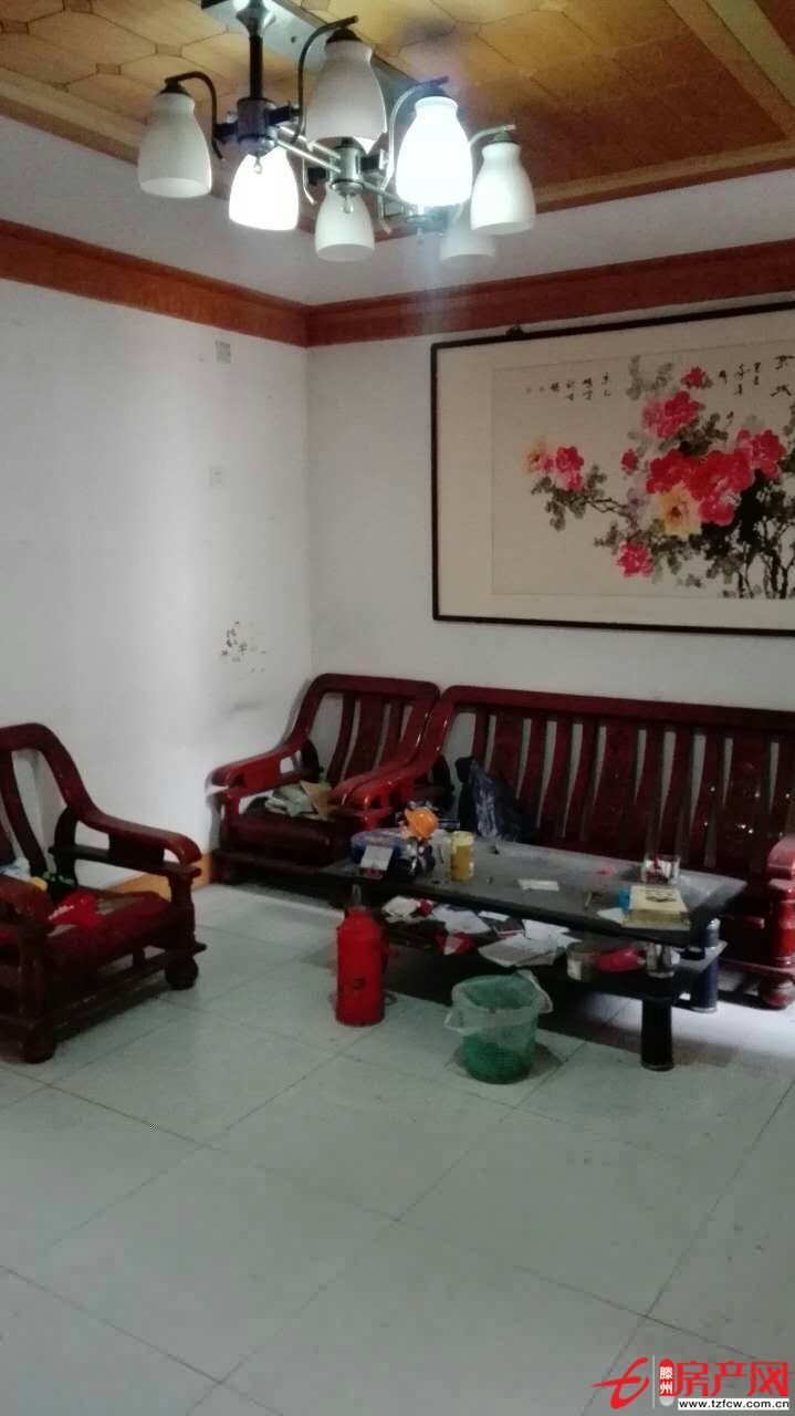 通衢组团精装修房出租