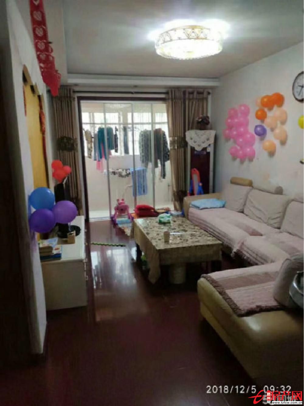 汇龙领秀城，房产证满二可贷款，3室2厅1卫，南北通透，送储