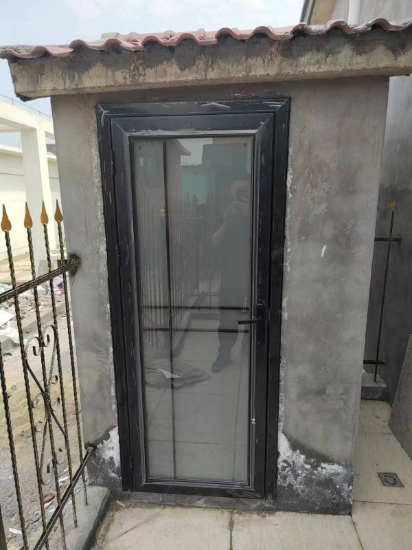 普通装修1室1厅1卫43m²800元/月